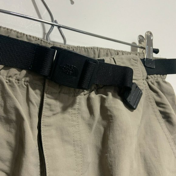 [SOLD]The North Face Men’s Medium Belted Nylon Cargo Shorts Khaki Hiking Outdoor - Picture 3 of 6